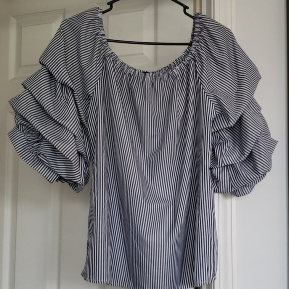 Love J Tops - Off/On Shoulder Blouse